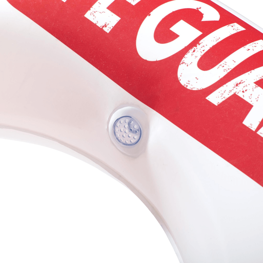 Piscine gonflable avec tour de surveillance pour enfants | Toboggan aquatique amovible et arroseur | Coussin de réception et sac de frappe flottant en forme de requin | 2,3 m x 2 m x 1,3 m