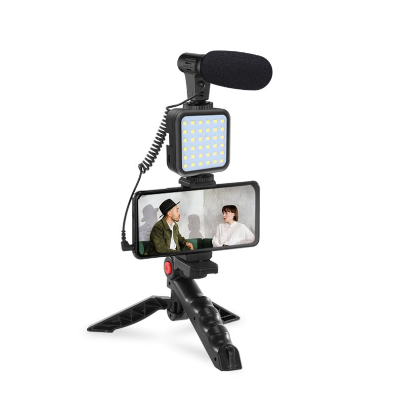 VLOG kit, vlogging kit, influencer kit, youtuber vlogging kit, portable vlogging kit, easy to use vlogging kit, makeup artist vlogging kit, affordable vlog kit, lightweight vlogging kit, led vlog kit, table top vlogging kit